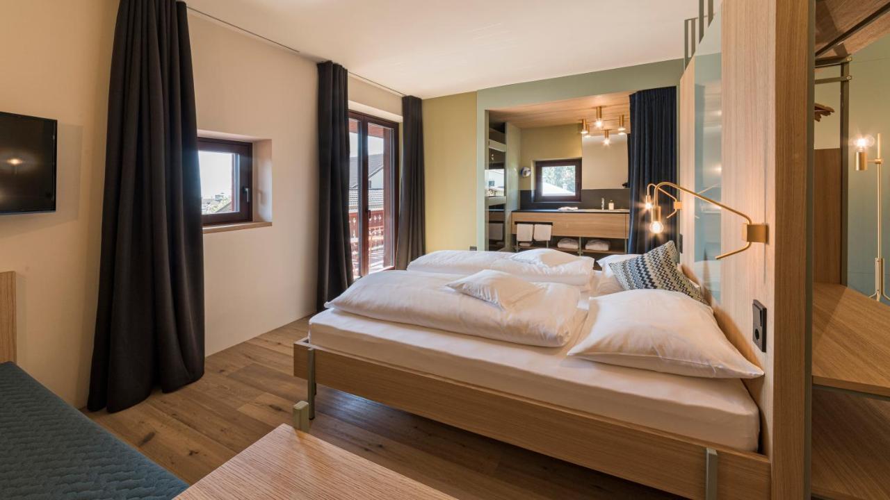 Hotel Villa Mayr Rooms & Suites Брессаноне Екстер'єр фото