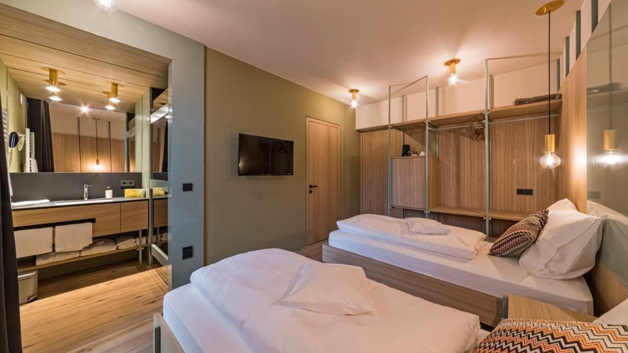 Hotel Villa Mayr Rooms & Suites Брессаноне Екстер'єр фото